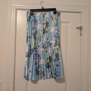 Floral Blue Pleated Skirt